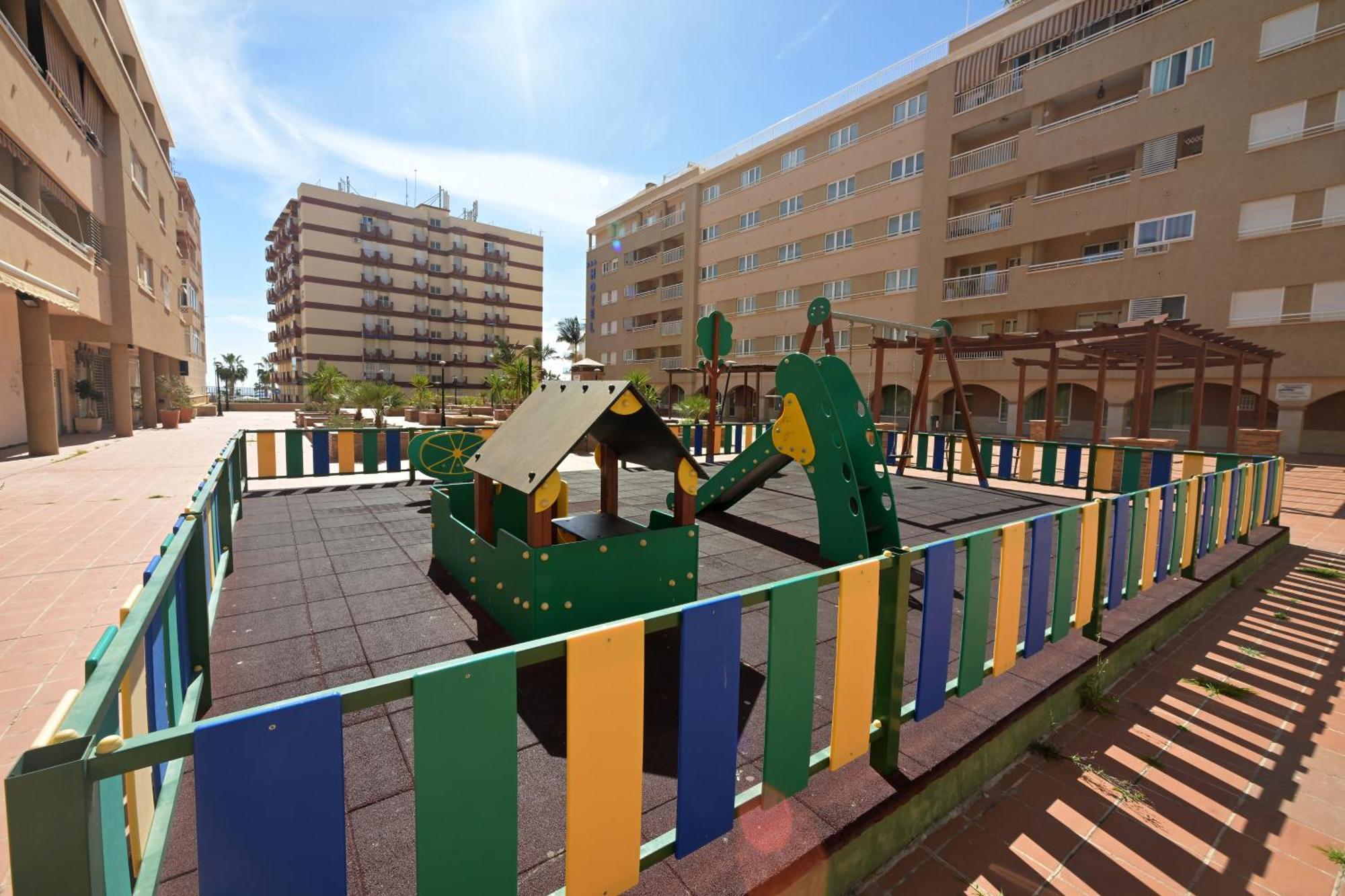Aguilas Delicias Piscina Wifi Ac Parking Gratis Esterno foto